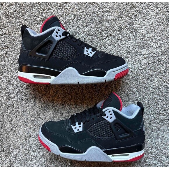 Nike Air Jordan 4 Retro Bred Size 4 Youth (Size 5.5 Women's) - Picture 1 of 8